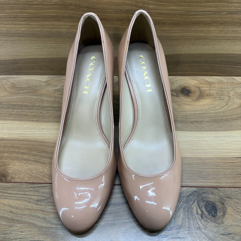 Coach Devon Pumps Womens 7.5 Nude Camel Patent Leather Mid Heel - Picture 4 of 11